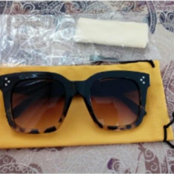 Vintage Inspired Luxe Black Leopard Sunglasses - Picture 7 of 8